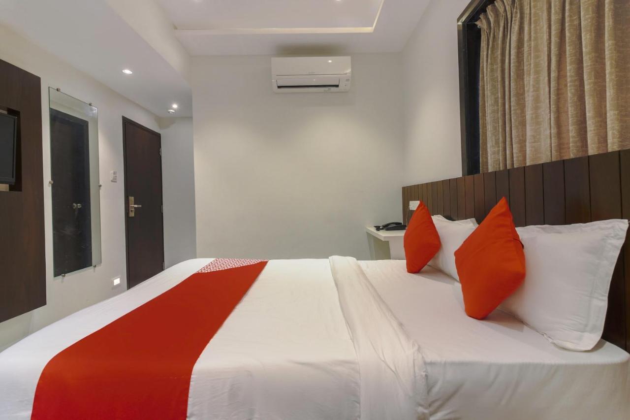 Hotel Flora Suites Mumbai Exterior photo