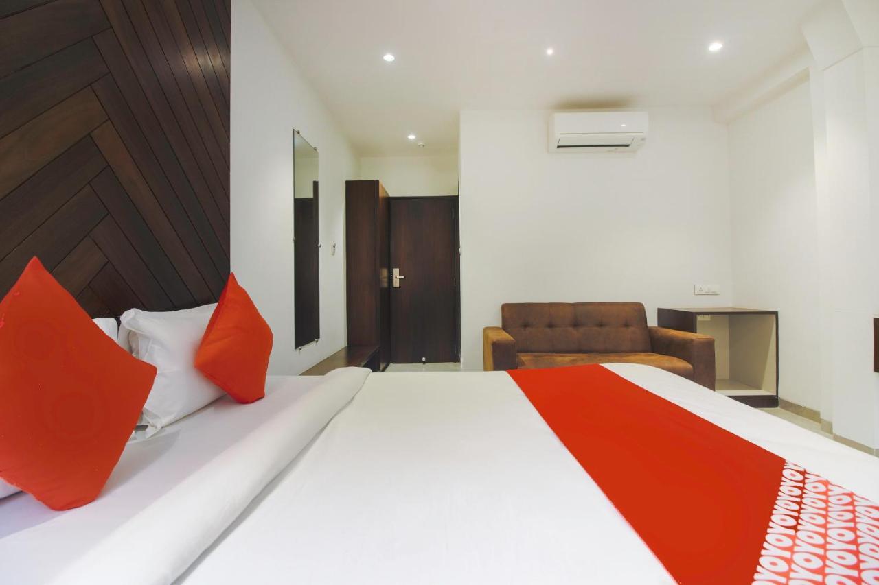 Hotel Flora Suites Mumbai Exterior photo