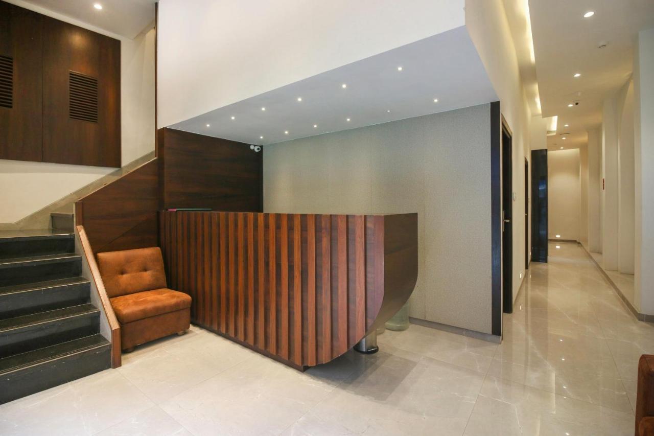 Hotel Flora Suites Mumbai Exterior photo