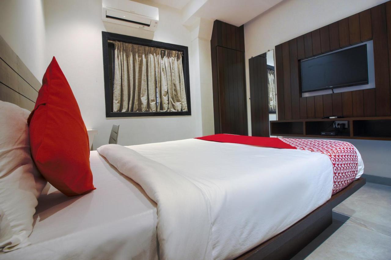 Hotel Flora Suites Mumbai Exterior photo